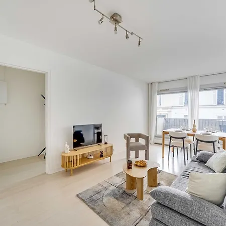 Spacious 1br 2p - Auteuil *
