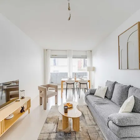 Spacious 1br 2p - Auteuil Apartmán *